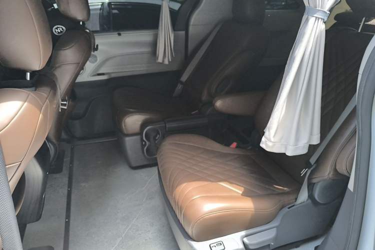 Used Toyota SIENNA 2023 2.5L Hybrid Comfort Edition Left Rear Seat