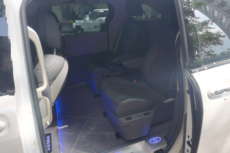 Used Toyota SIENNA 2023 2.5L Hybrid Comfort Edition Left Rear Seat