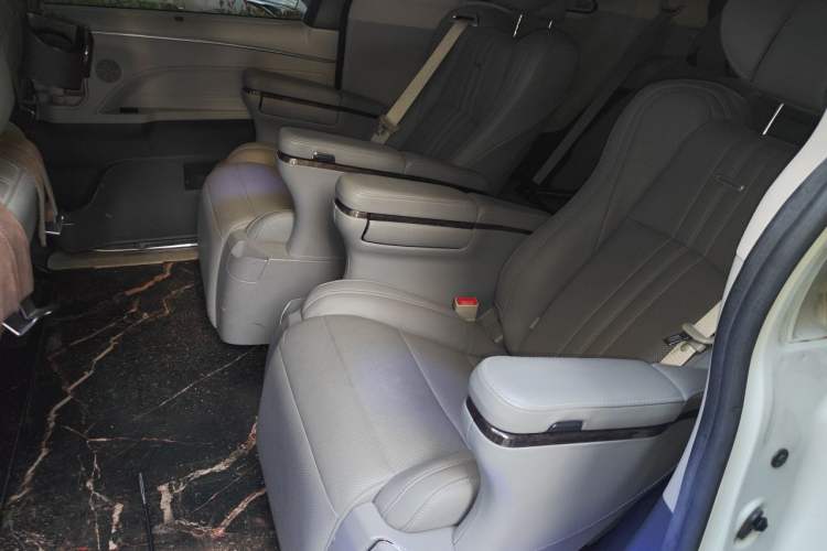 Used Toyota SIENNA 2023 2.5L Hybrid Comfort Edition Left Rear Seat