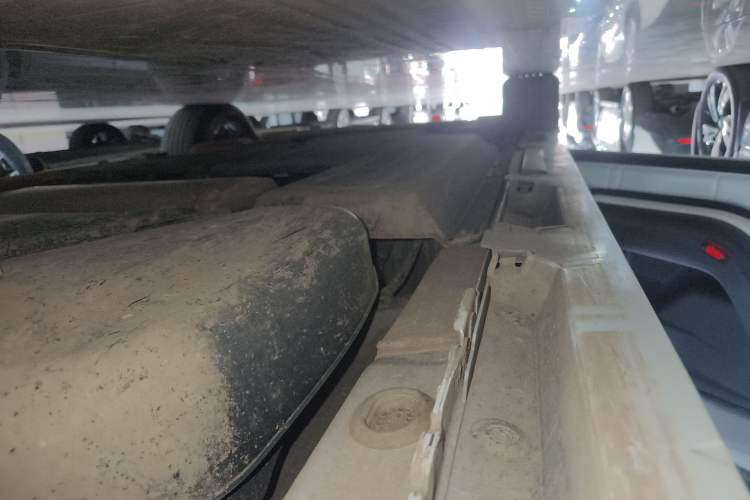 Used Toyota SIENNA 2023 2.5L Hybrid Comfort Edition Left Side Sill