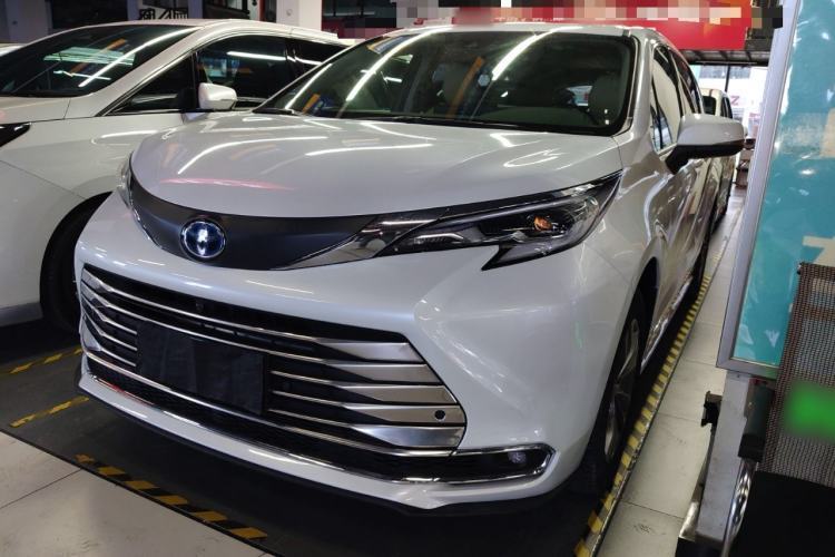 Used Toyota SIENNA 2023 2.5L Hybrid Comfort Edition Guazi used car, China used car export, Used car for sale, Used  cars, Cheapest cars for sale