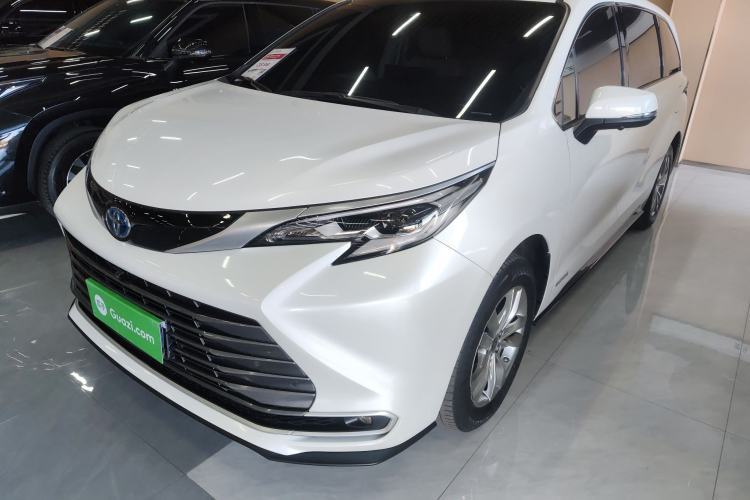 Used Toyota SIENNA 2023 2.5L Hybrid Luxury Edition Guazi used car, China used car export, Used car for sale, Used cars, Cheapest cars for sale