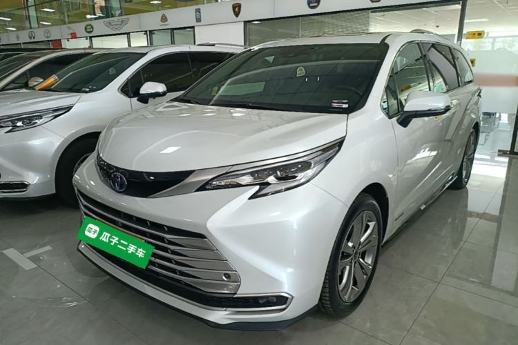 Used Toyota SIENNA 2023 2.5L Hybrid Platinum Edition Guazi used car, China used car export, Used car for sale, Used  cars, Cheapest cars for sale