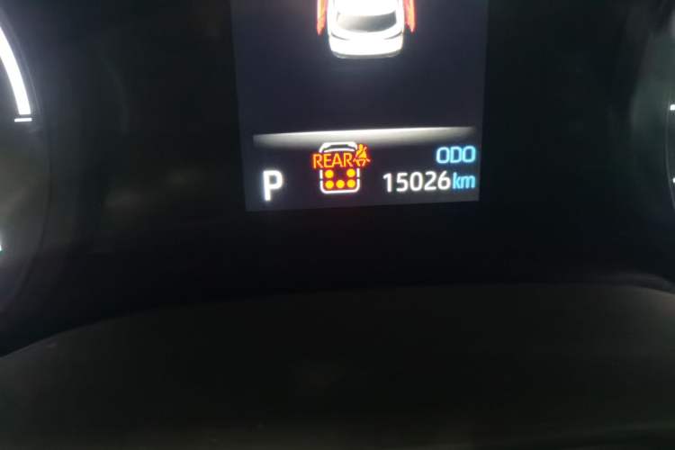 Used Toyota SIENNA 2023 2.5L Hybrid Comfort Edition Odometer Close Up