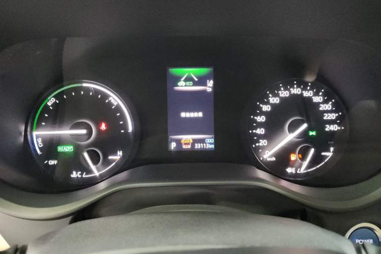 Used Toyota SIENNA 2023 2.5L Hybrid Comfort Edition Odometer Close Up
