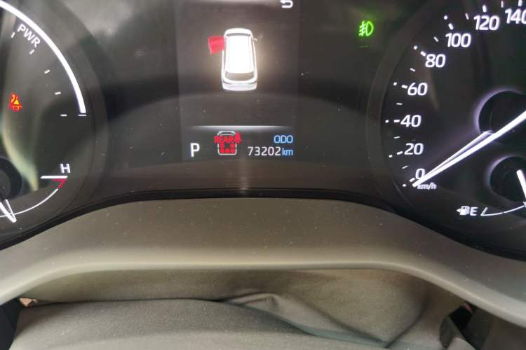 Used Toyota SIENNA 2023 2.5L Hybrid Comfort Edition Odometer Close Up