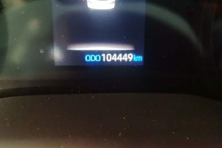 Used Toyota SIENNA 2023 2.5L Hybrid Luxury Welfare Edition Odometer Close Up