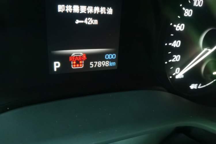 Used Toyota SIENNA 2023 2.5L Hybrid Luxury Edition Odometer Close Up