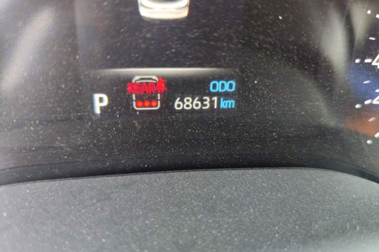 Used Toyota SIENNA 2023 2.5L Hybrid Comfort Edition Odometer Close Up
