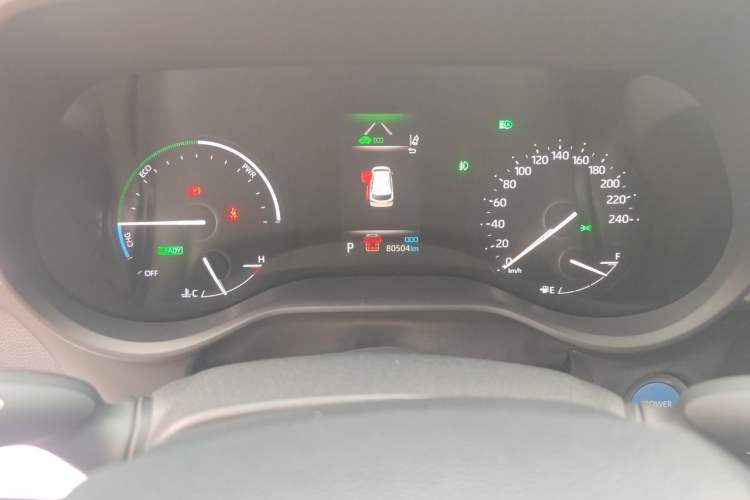 Used Toyota SIENNA 2023 2.5L Hybrid Deluxe Edition Odometer Close Up