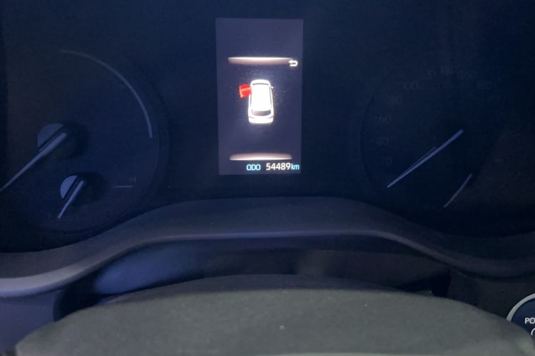 Used Toyota SIENNA 2023 2.5L Hybrid Comfort Edition Odometer Close Up