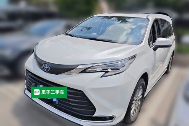 Used Toyota SIENNA 2023 2.5L Hybrid Comfort Edition