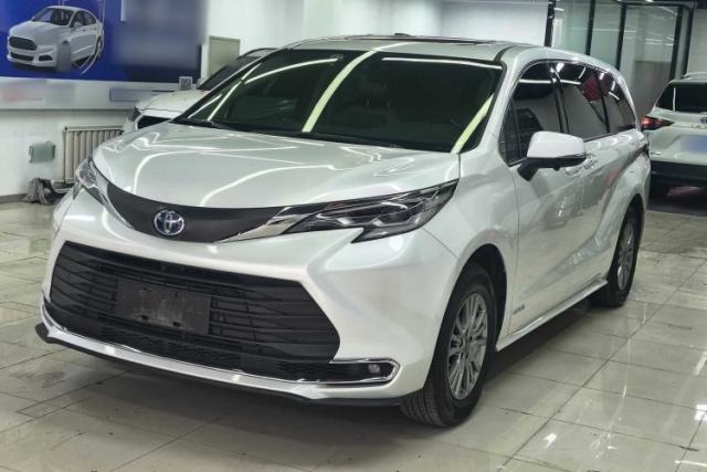Used Toyota SIENNA 2023 2.5L Hybrid Comfort Edition