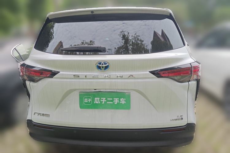 Used Toyota SIENNA 2023 2.5L Hybrid Comfort Edition Rear