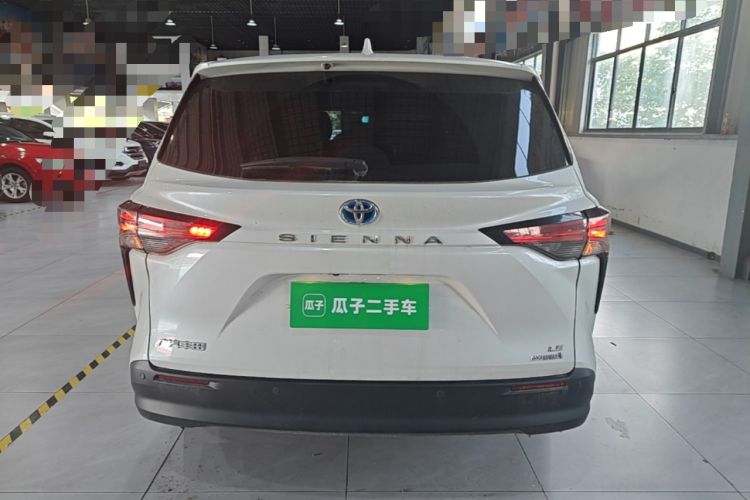Used Toyota SIENNA 2023 2.5L Hybrid Comfort Edition Rear