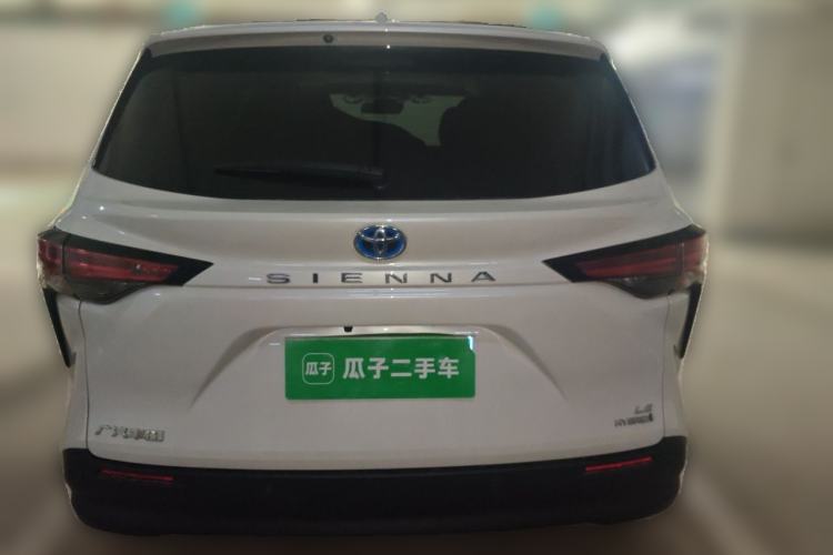 Used Toyota SIENNA 2023 2.5L Hybrid Comfort Edition Rear