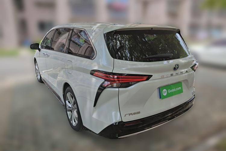Used Toyota SIENNA 2023 2.5L Hybrid Deluxe Edition Rear Left 45 Deg