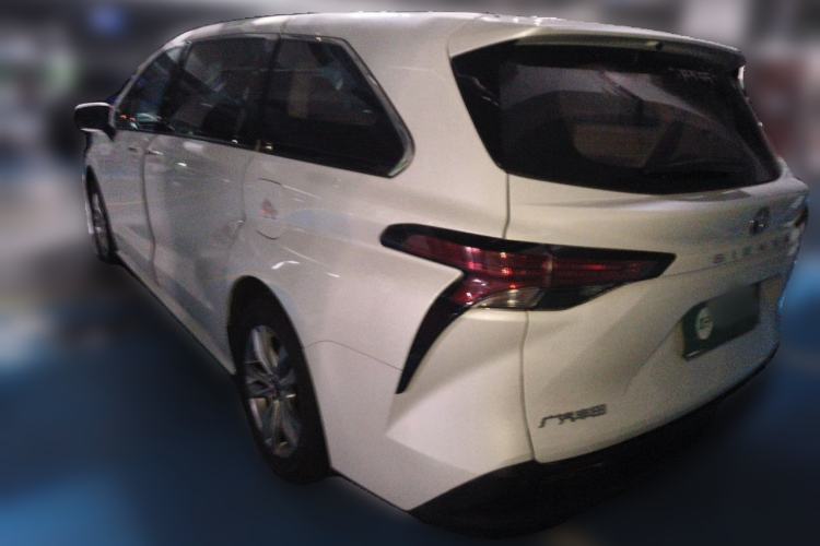 Used Toyota SIENNA 2023 2.5L Hybrid Comfort Edition Rear Left 45 Deg