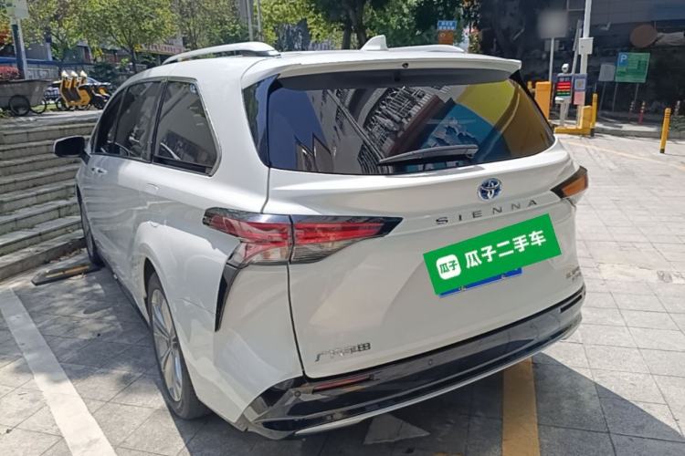 Used Toyota SIENNA 2023 2.5L Hybrid Platinum Edition Rear Left 45 Deg