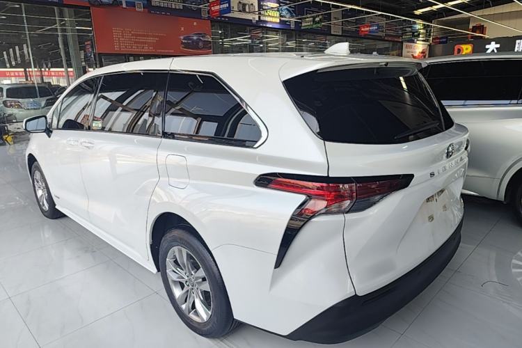 Used Toyota SIENNA 2023 2.5L Hybrid Comfort Edition Rear Left 45 Deg