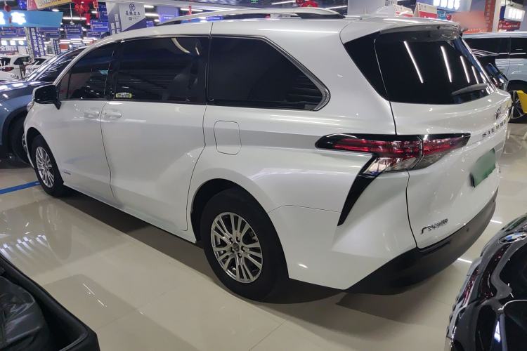Used Toyota SIENNA 2023 2.5L Hybrid Comfort Edition Rear Left 45 Deg