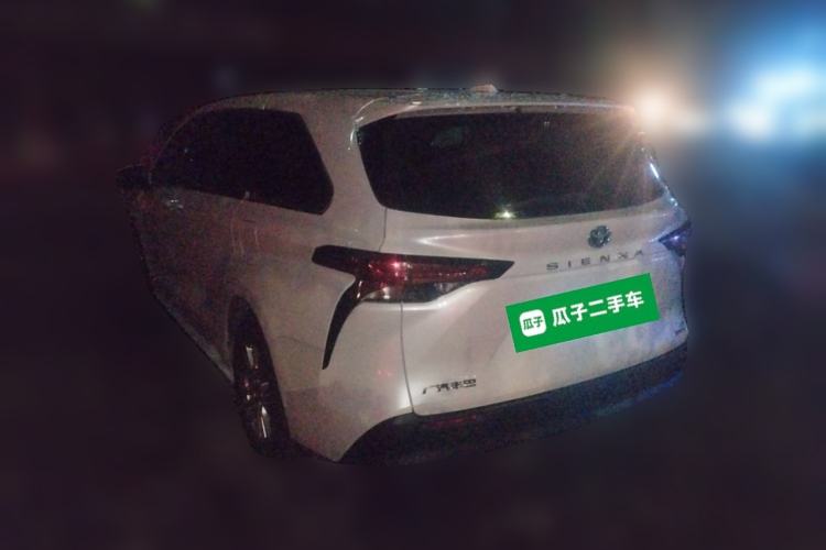 Used Toyota SIENNA 2023 2.5L Hybrid Comfort Edition Rear Left 45 Deg