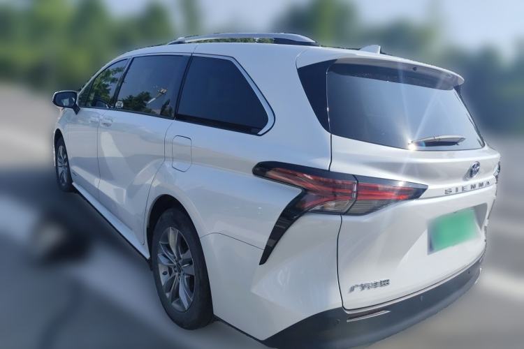 Used Toyota SIENNA 2023 2.5L Hybrid Comfort Edition Rear Left 45 Deg