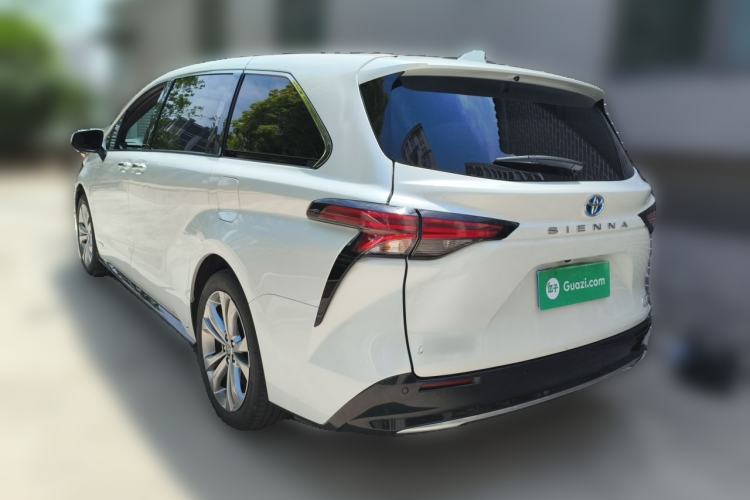 Used Toyota SIENNA 2023 2.5L Hybrid Deluxe Edition Rear Left 45 Deg