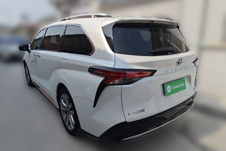 Used Toyota SIENNA 2023 2.5L Hybrid Deluxe Edition Rear Left 45 Deg
