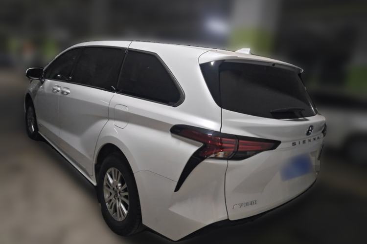 Used Toyota SIENNA 2023 2.5L Hybrid Comfort Edition Rear Left 45 Deg
