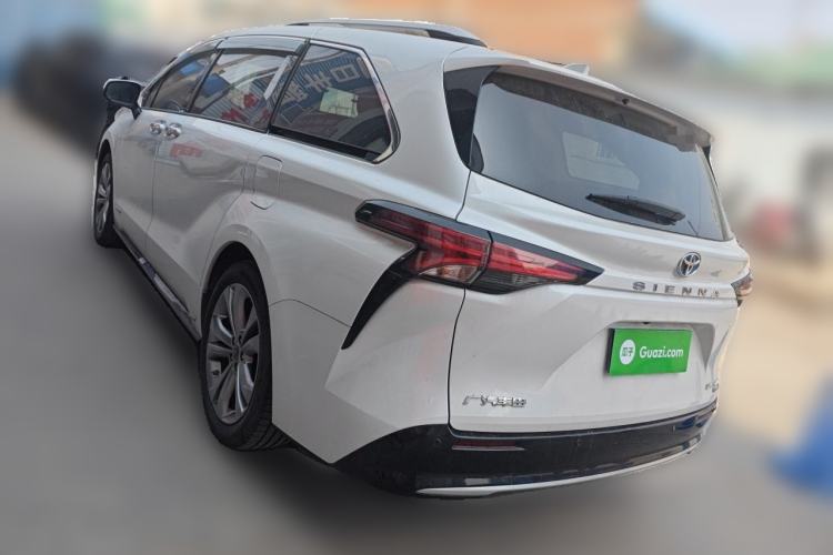 Used Toyota SIENNA 2023 2.5L Hybrid Ultimate Edition Rear Left 45 Deg