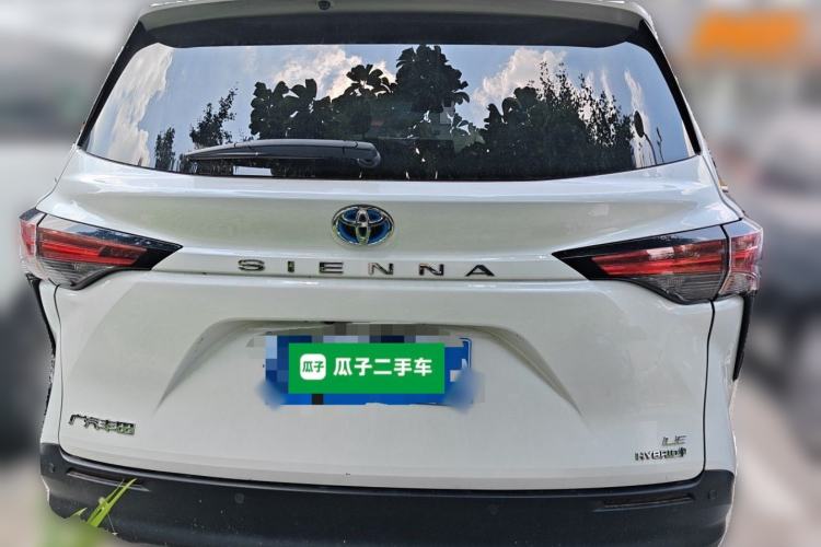 Used Toyota SIENNA 2023 2.5L Hybrid Comfort Edition Rear