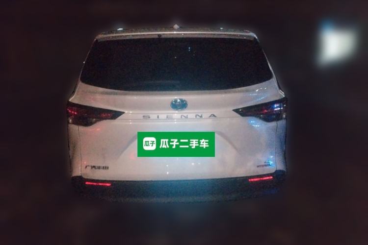 Used Toyota SIENNA 2023 2.5L Hybrid Comfort Edition Rear