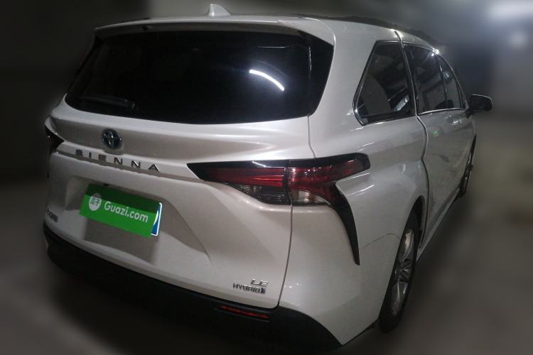 Used Toyota SIENNA 2023 2.5L Hybrid Comfort Edition Rear Right 45 Deg
