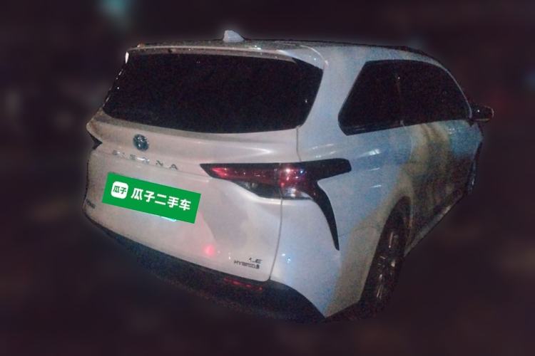 Used Toyota SIENNA 2023 2.5L Hybrid Comfort Edition Rear Right 45 Deg