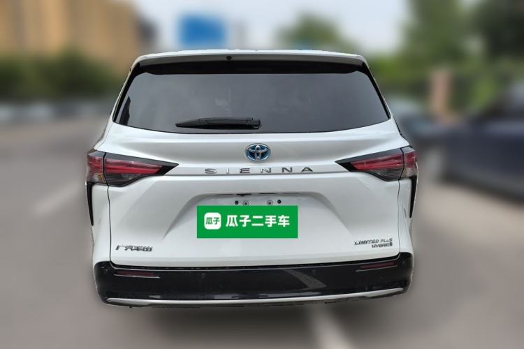 Used Toyota SIENNA 2023 2.5L Hybrid Ultimate Edition Rear