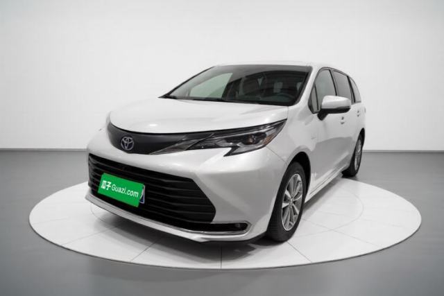 Used Toyota SIENNA 2023 2.5L Hybrid Comfort Edition