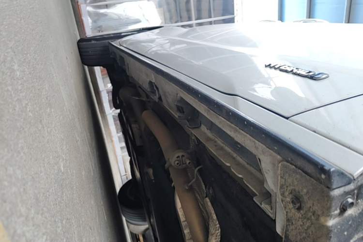 Used Toyota SIENNA 2023 2.5L Hybrid Luxury Edition Right Side Sill