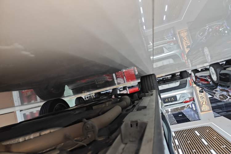 Used Toyota SIENNA 2023 2.5L Hybrid Deluxe Edition Right Side Sill