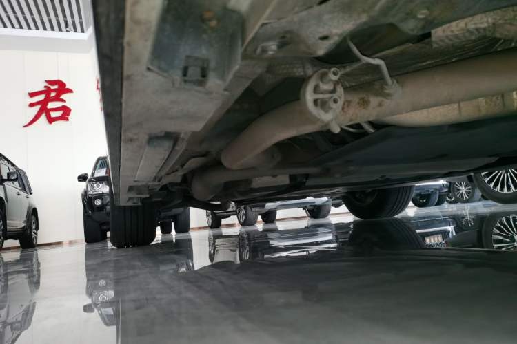 Used Toyota SIENNA 2023 2.5L Hybrid Deluxe Edition Right Side Sill