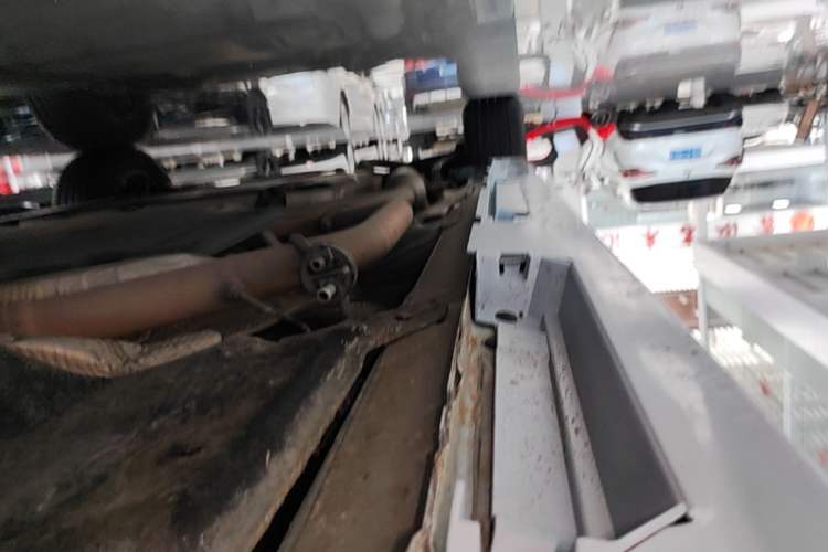 Used Toyota SIENNA 2023 2.5L Hybrid Comfort Edition Right Side Sill