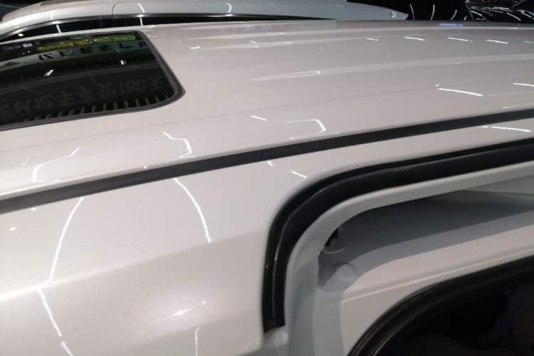 Used Toyota SIENNA 2023 2.5L Hybrid Deluxe Edition Roof