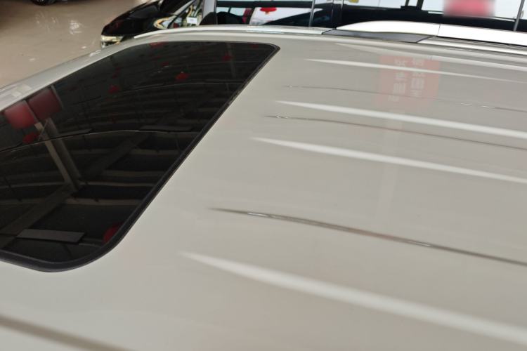 Used Toyota SIENNA 2023 2.5L Hybrid Deluxe Edition Roof