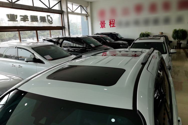 Used Toyota SIENNA 2023 2.5L Hybrid Ultimate Edition Roof