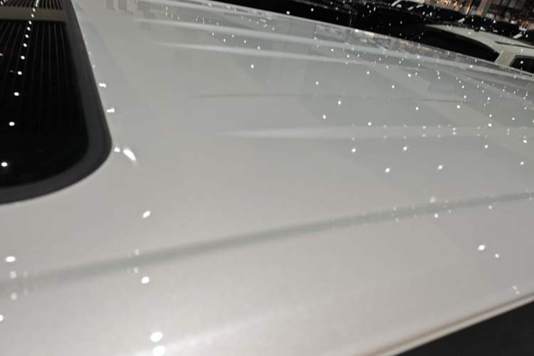 Used Toyota SIENNA 2023 2.5L Hybrid Deluxe Edition Roof