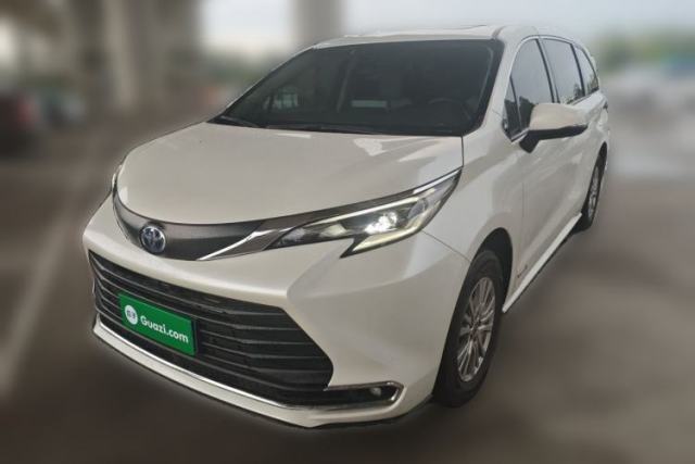 Used Toyota SIENNA 2023 2.5L Hybrid Comfort Edition