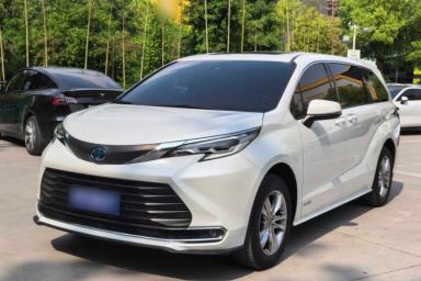 Used Toyota SIENNA 2023 2.5L Hybrid Comfort Edition