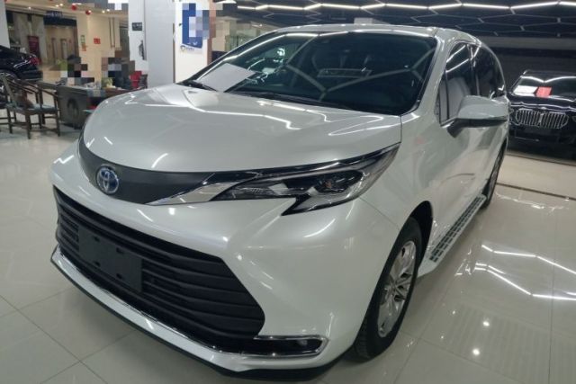 Used Toyota SIENNA 2023 2.5L Hybrid Comfort Edition