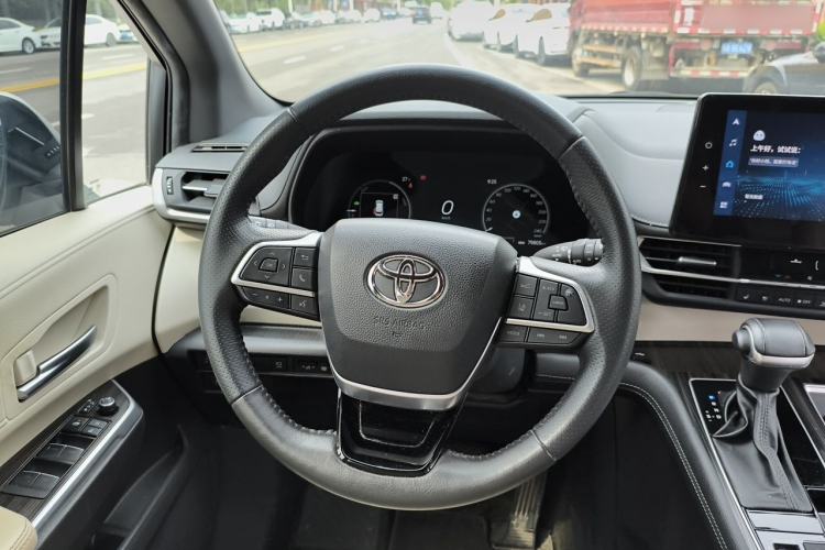 Used Toyota SIENNA 2023 2.5L Hybrid Ultimate Edition Steering Wheel