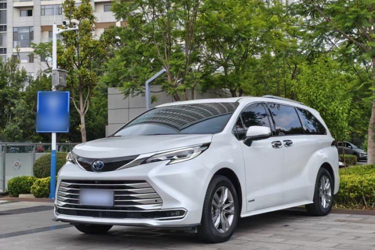 Used Toyota SIENNA 2023 2.5L Hybrid Comfort Edition Guazi used car, China used car export, Used car for sale, Used  cars, Cheapest cars for sale